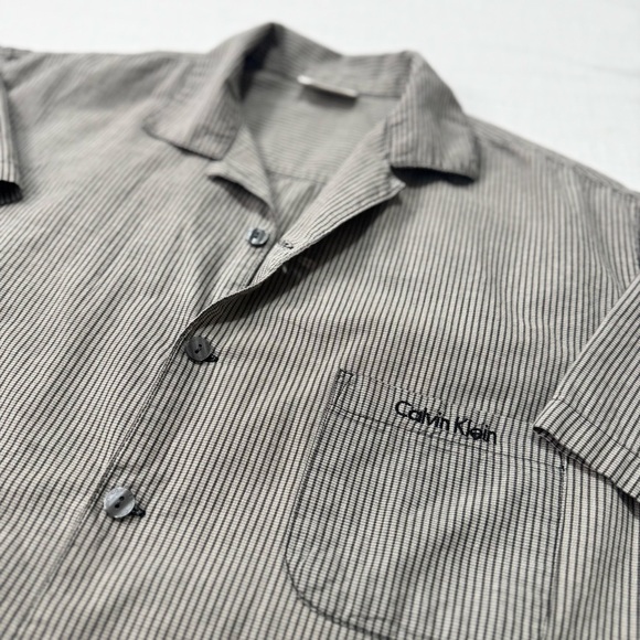 Calvin Klein Men’s Gray Striped Button-Up Lightweight Shirt Jacket Size L - Picture 7 of 9